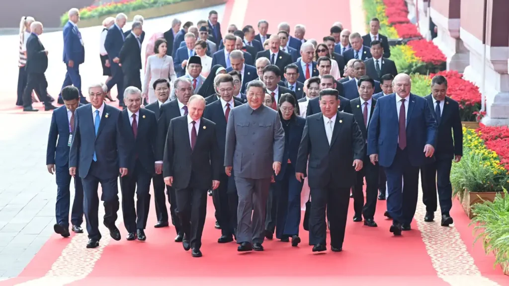 Xi Jinping protagoniza una alianza triunfal con los líderes mundiales más poderosos: ¿Qué consecuencias tendrá en el escenario internacional?