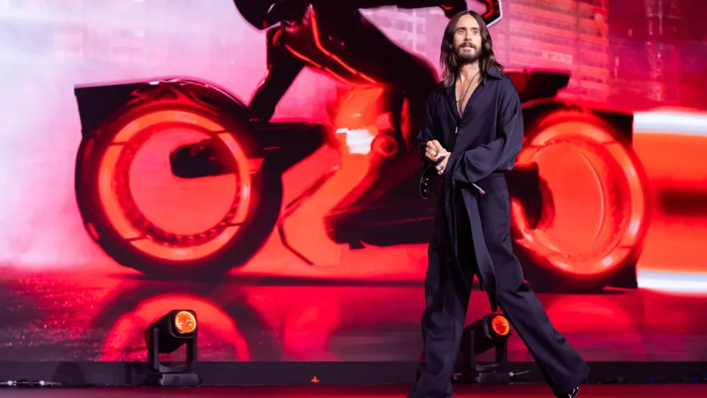 "El legado de Tron: Ares cae en picado con apenas 33,5 millones en su debut decepcional"