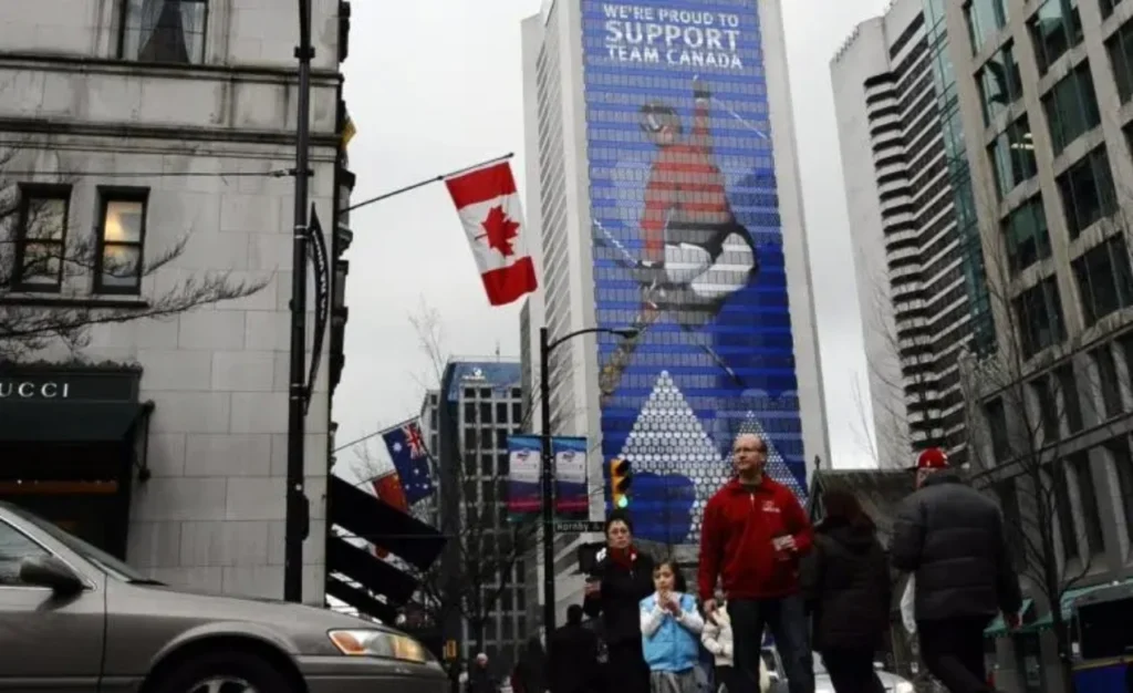 La espera sin fin: La burocracia canadiense desata alarmas con plazos de hasta 50 años para resolver solicitudes de residencia permanente.