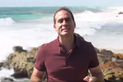 Gobierno de Sheinbao Investigación en marcha por corrupción en Tulum: hoteleros y alcalde bajo fuego por acceso ilícito a playas públicas