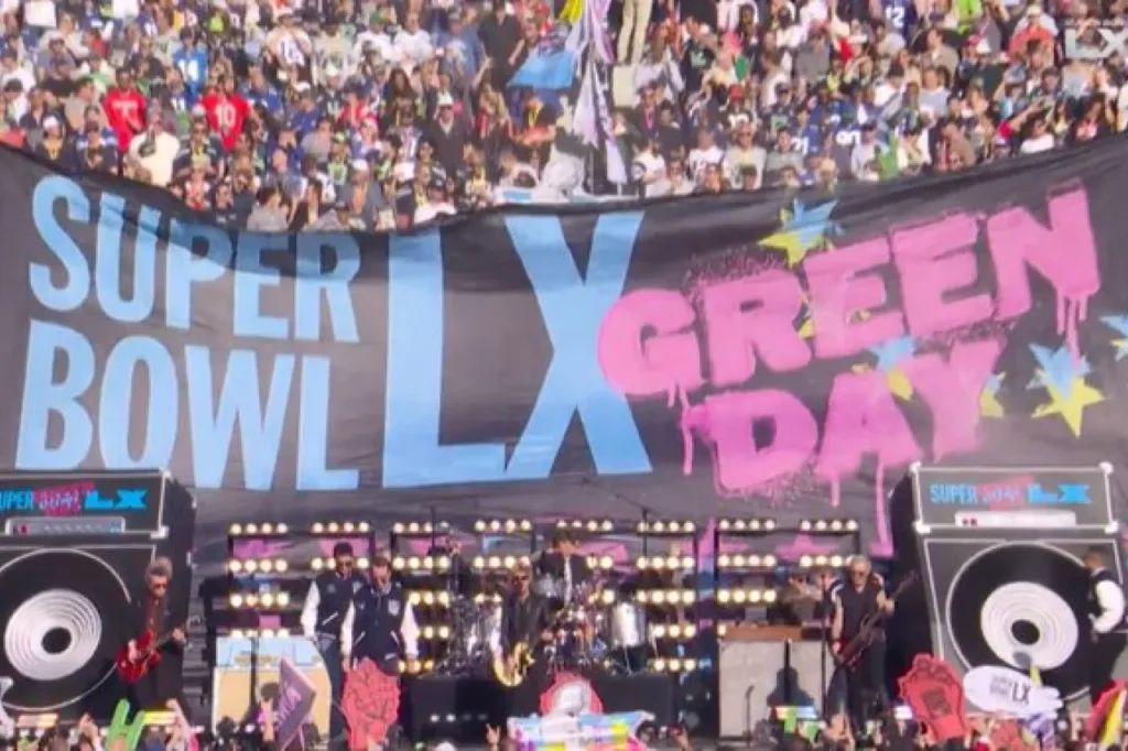 Estas canciones interpretó Green Day en su show para iniciar el Super Bowl LX