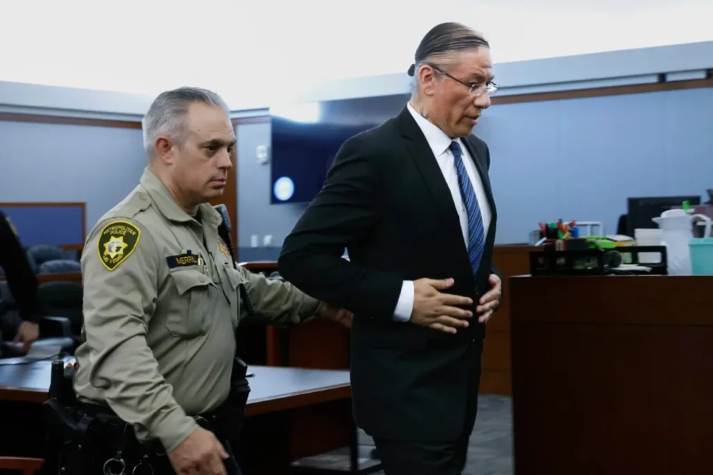 El actor Nathan Chasing Horse fue declarado culpable de abuso