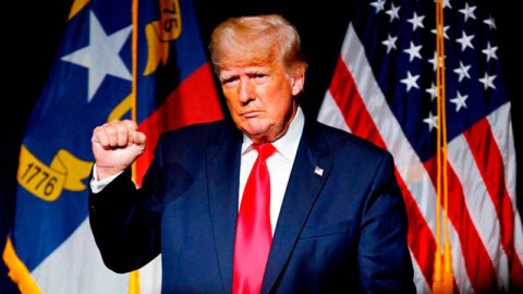 Trump da 48 horas a Irán para que reabra el Estrecho de Ormuz o advierte que "desatará el infierno"