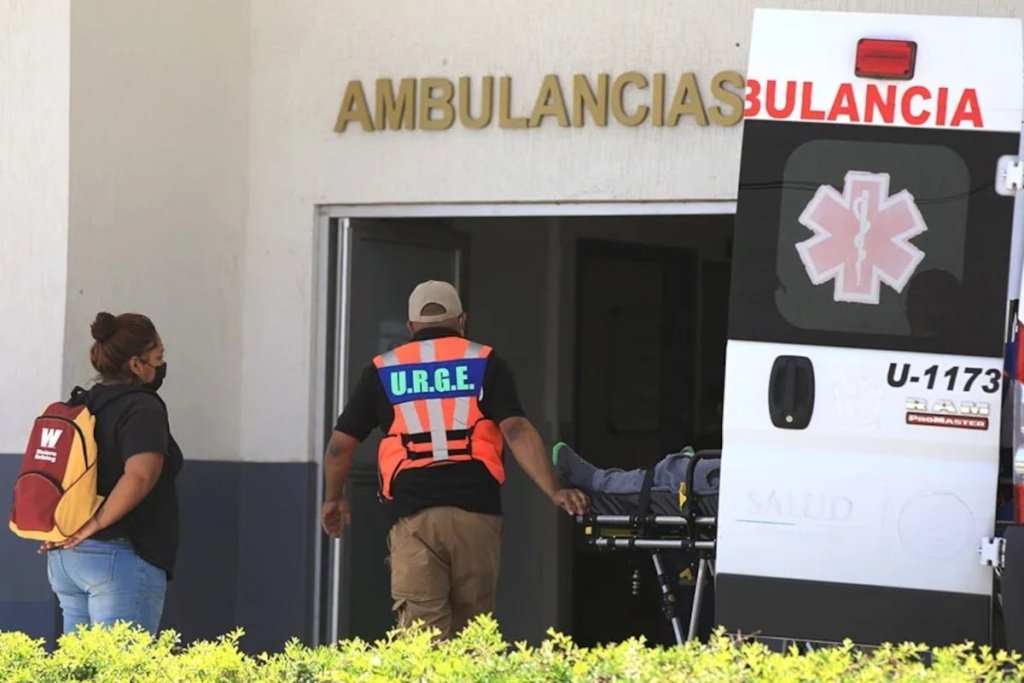 Funcionarios de la Embajada de EU y de la Fiscalía de Chihuahua mueren en accidente en carretera