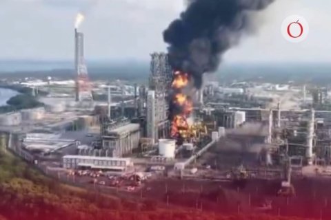 Videos muestran incendio en refinería Dos Bocas; Pemex informa qué pasó en el lugar